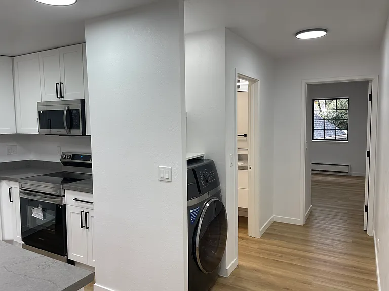 West End Villas — Photo 6