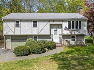 62 Brook St, Wakefield, MA 01880