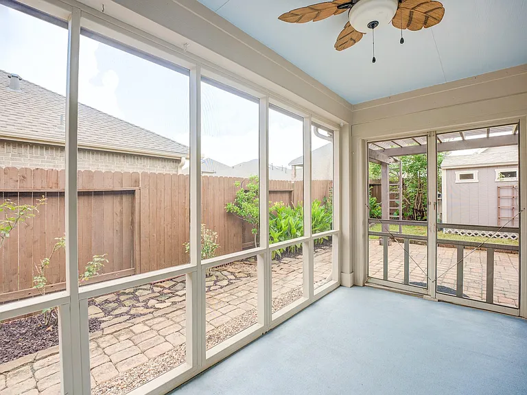 255 Dale Ridge Ln — Photo 35