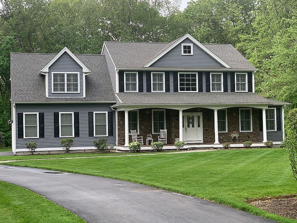 1st image of 110 Granite Dr