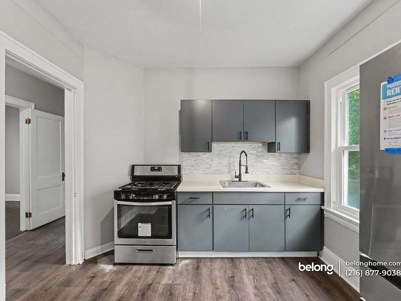 3 bed, 1.0 bath, 1850 sqft, $1,395 — Photo 4