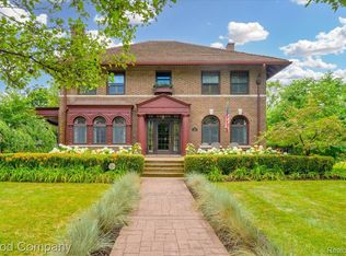 1169 W Boston Blvd, Detroit, MI