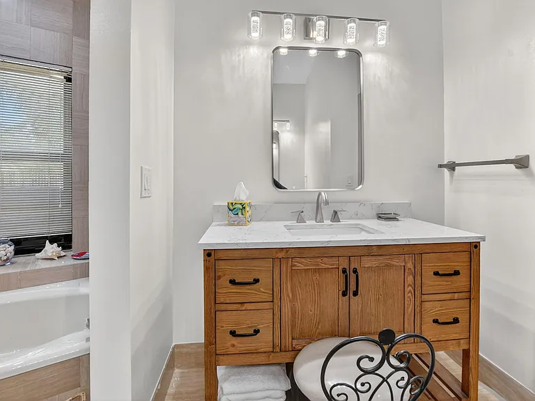 22519 Esplanada Cir W #W — Photo 33