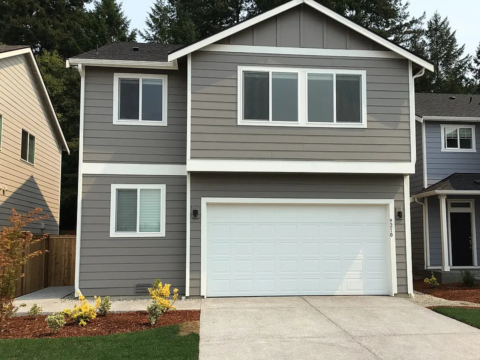 9210 Shootingstar St SE
