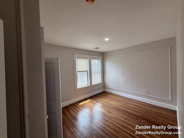 51 Pasadena Rd #2 — Photo 6