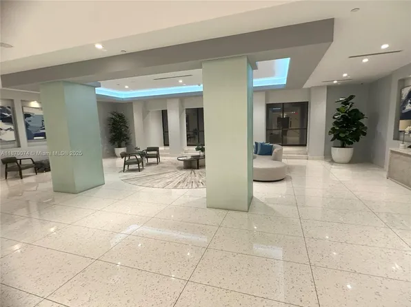 20335 N Country Club Dr APT 2502, Aventura, FL 33180