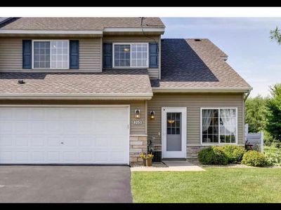 8253 Delaney Dr, Inver Grove Heights, MN, 55076
