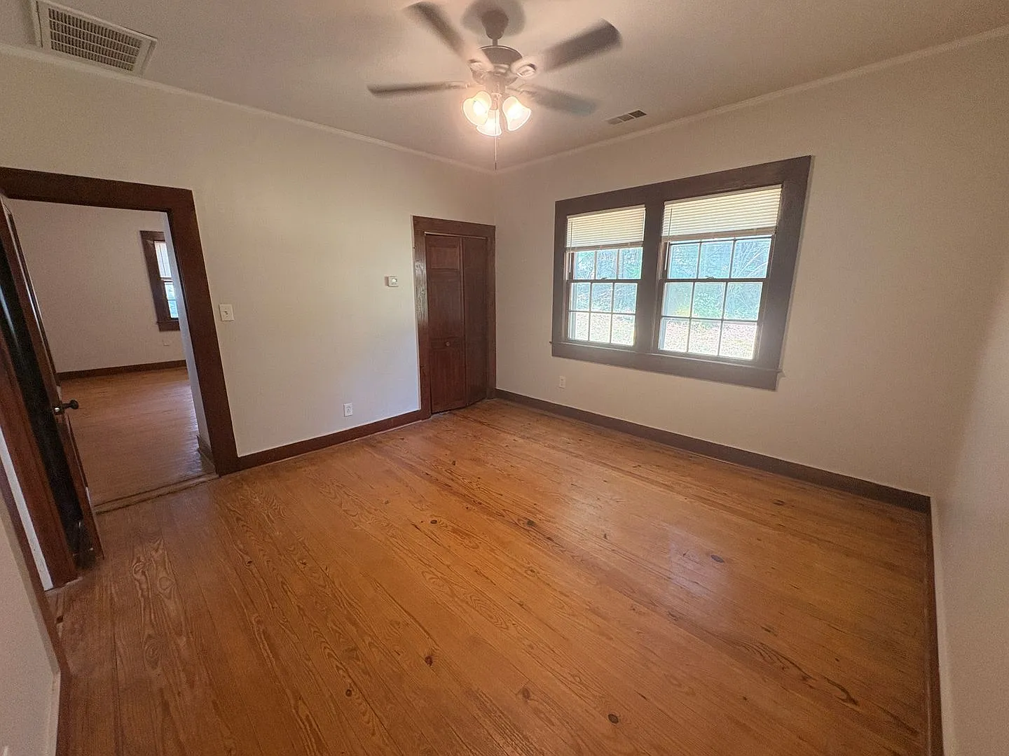 **Fall 2026 Preleasing** 1095 Macon Hwy| 2 Bed 1 Bath — Photo 4