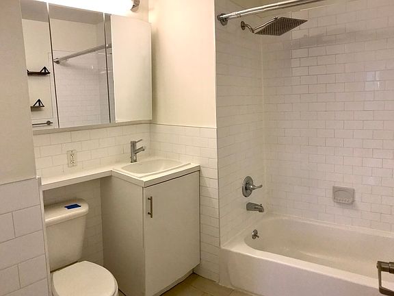 5th image of 176 Stockholm St #2D