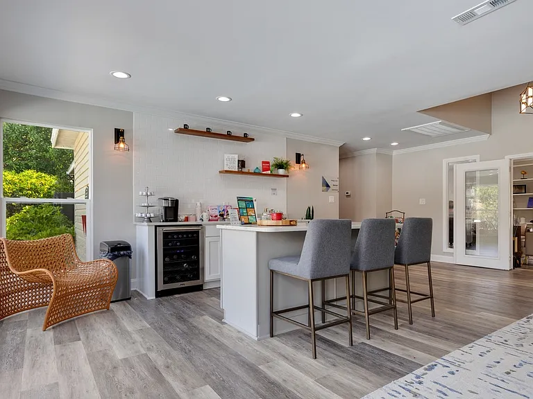 Cypress Pointe Apartment Homes — Photo 18