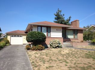 5911 44th Ave SW, Seattle, WA 98136