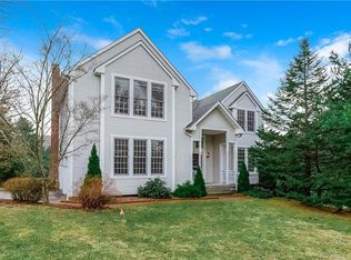 22 Braeburn, Glastonbury, CT 06033