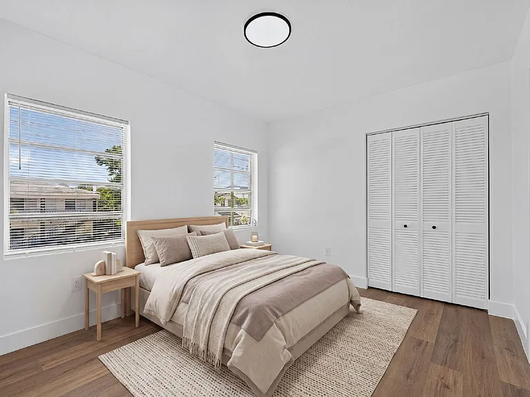 614 SW 19th Ave #U — Photo 12