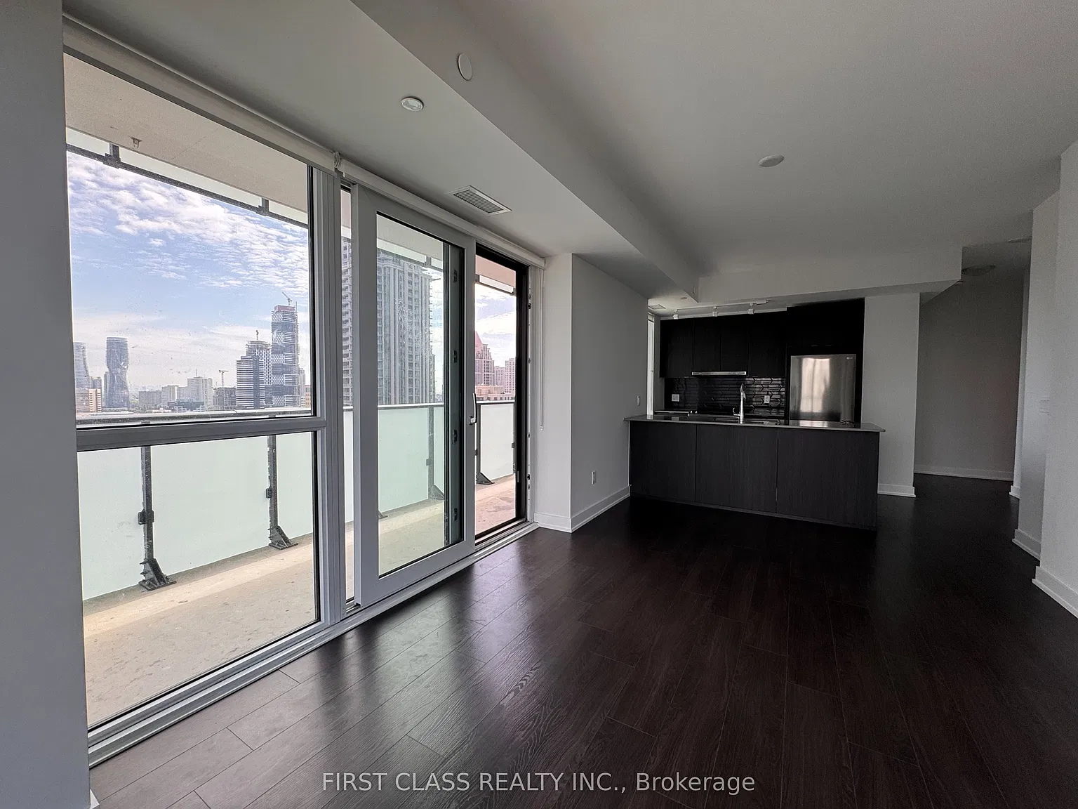 2 bed, $2,900 — Photo 2