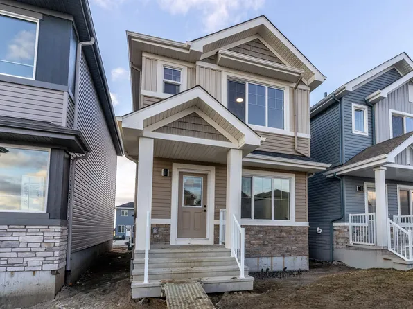 1052 14th Ave NW, Edmonton, AB T6T 2S3