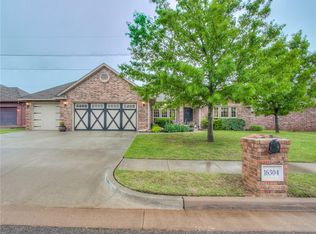 16304 Petaluma Pl, Edmond, OK 73013