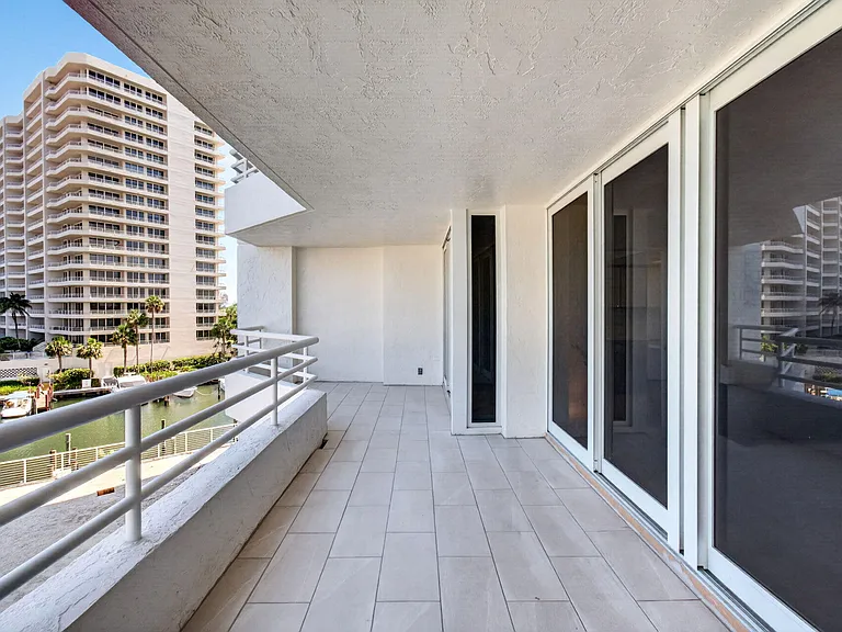 4201 N Ocean Blvd #C307 — Photo 15