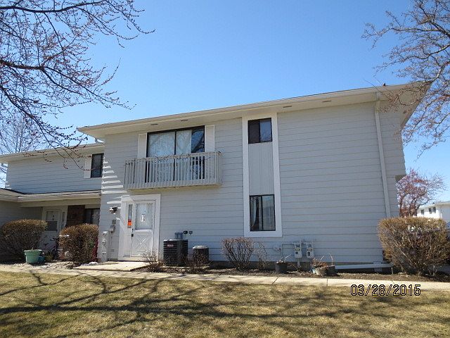 1st image of 128 Fairlane Ct APT A