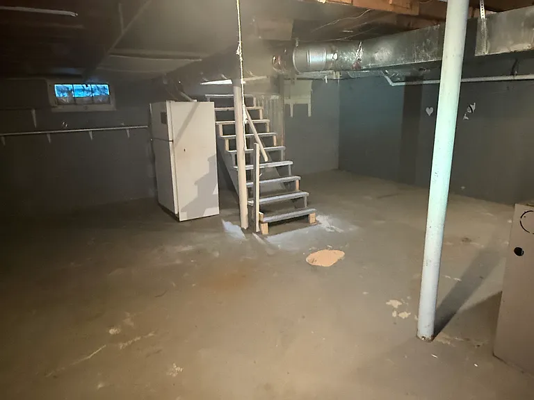 701 SW Saline St — Photo 10