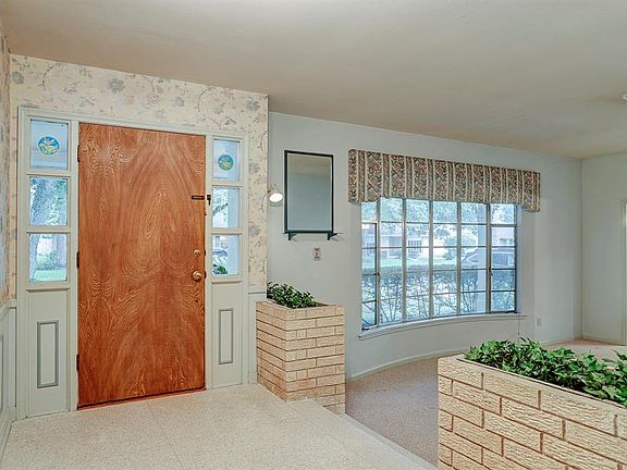 3rd image of 5514 Wigton Dr