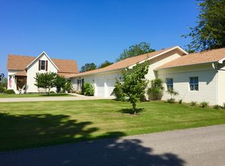 304 W Graham St, Prairie Grove, AR 72753