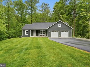 1320 Neptune Ln, Huntingtown, MD 20639