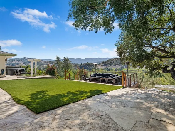 137 3rd St, Solvang, CA 93463