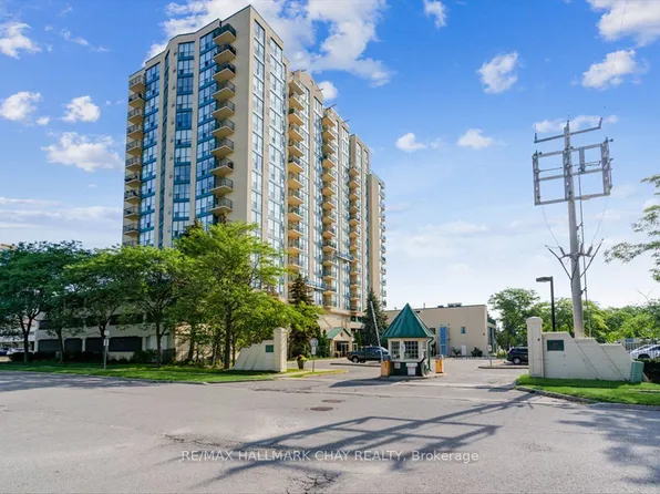 65 Ellen St #1506, Barrie, ON L4N 3A5