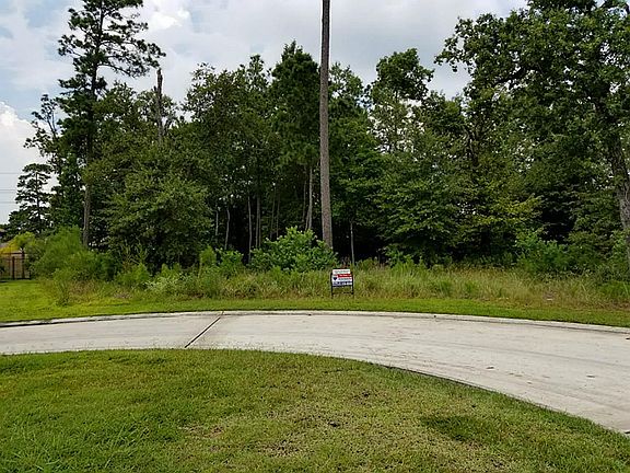 3rd image of 42 Oak Cove Ln