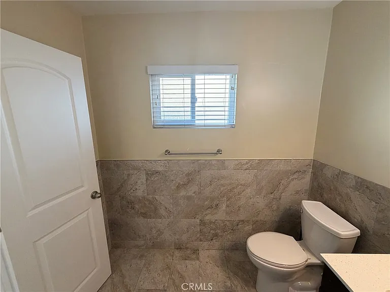 2227 E Westport Dr #2 — Photo 16