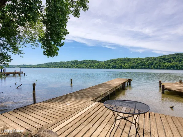 1104 Riverside Dr, Prospect, KY 40059