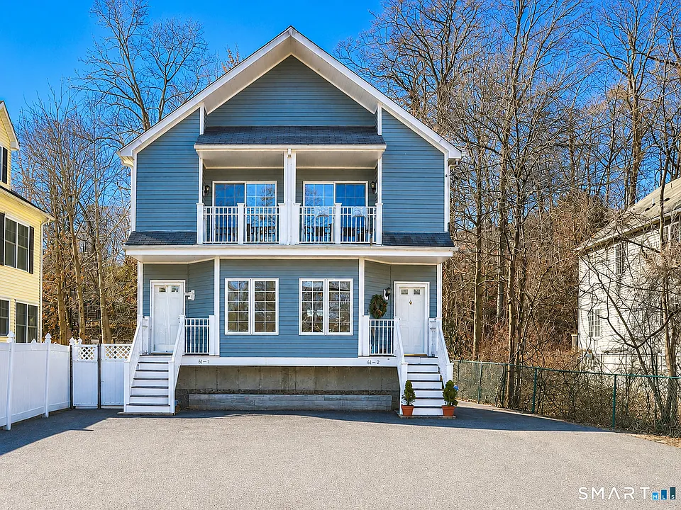 61 Riverside Ave #1