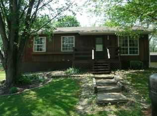 141 W Charles St, Paoli, IN 47454