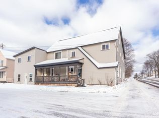 801 N 3rd St, Ishpeming, MI 49849