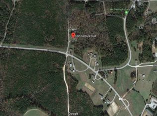 5325 Gasburg Rd, Gasburg, VA 23857