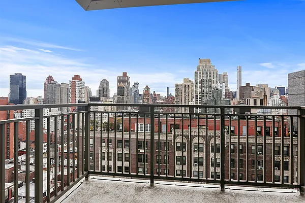 Rented by Corcoran | media 15