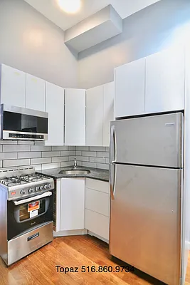 Rented by Rental Solutions Inc | media 23