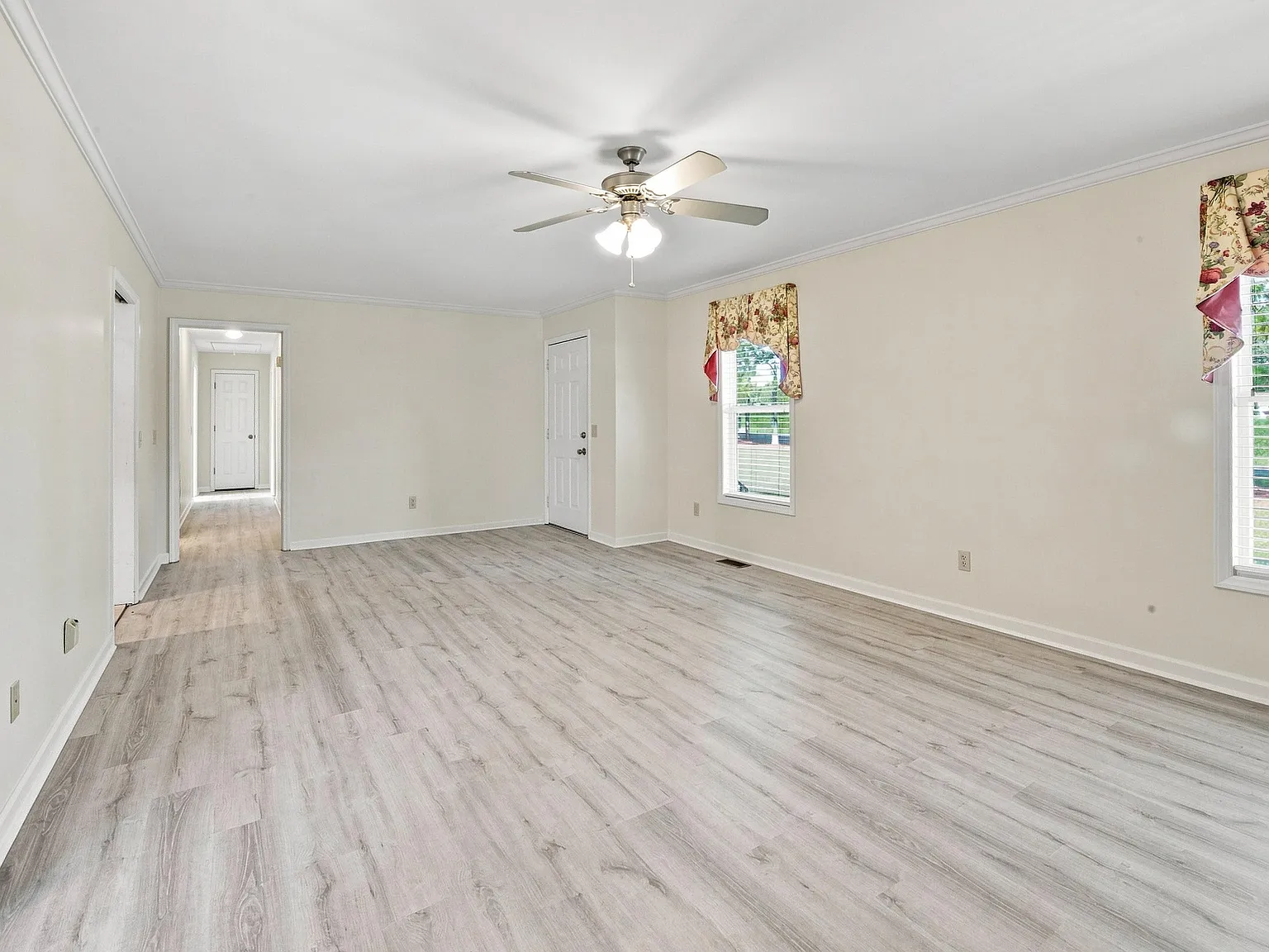 739 A C Morrison Road - 1 — Photo 4