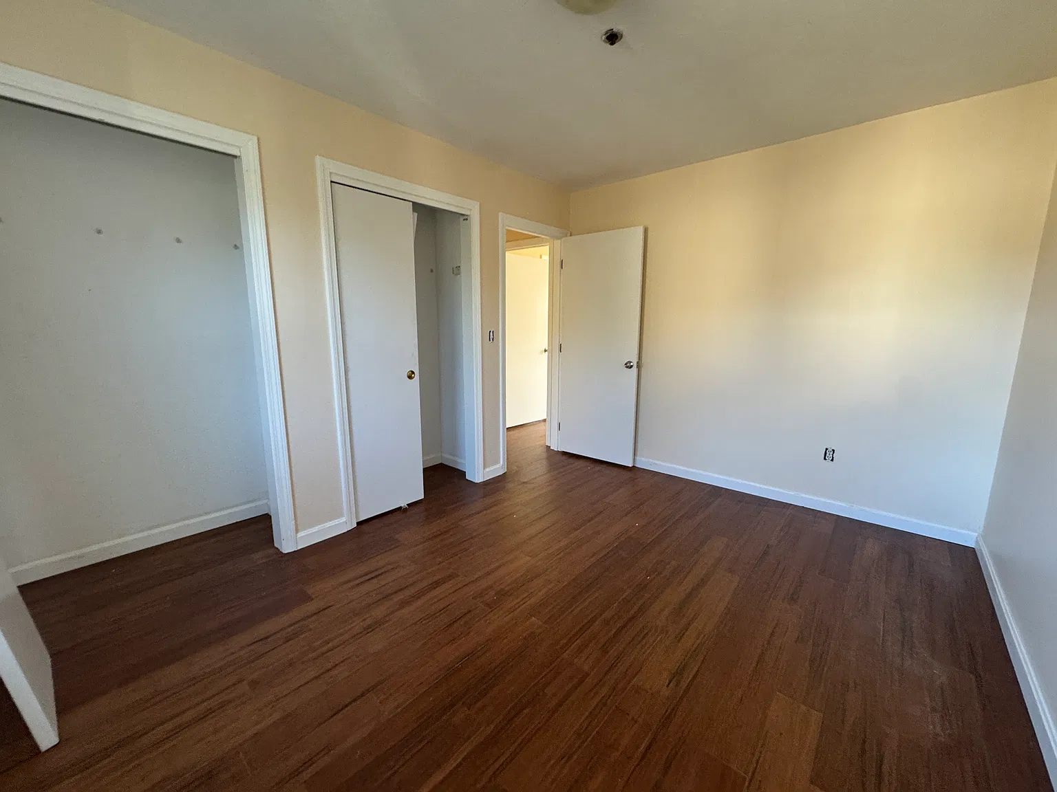 2 bed, 900 sqft, $1,850 — Photo 4