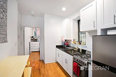 Rented by (Legacy) Elegran