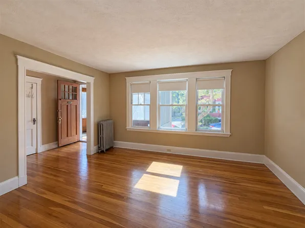 17 Irvington Rd, Somerville, MA 02144