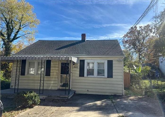 2nd image of 422 Abel Ave
