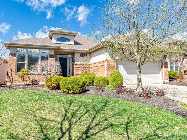825 Eagle Run Dr, Dayton, OH 45458