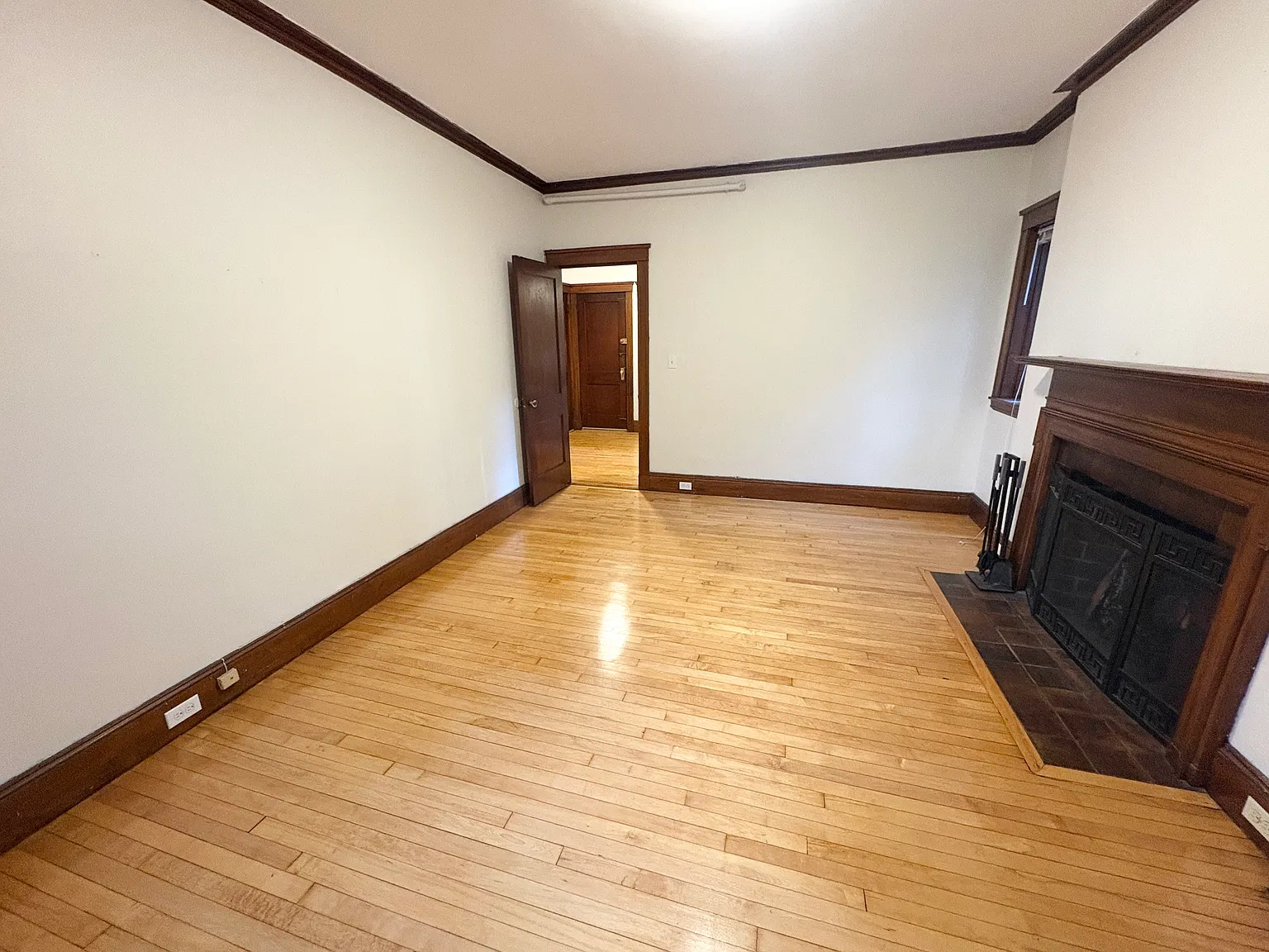 12 Linnaean St — Photo 4