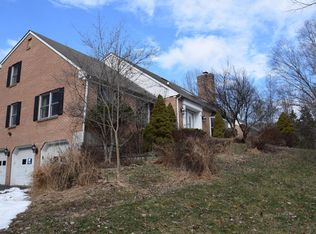 2143 Fox Run Rd, Stroudsburg, PA 18360