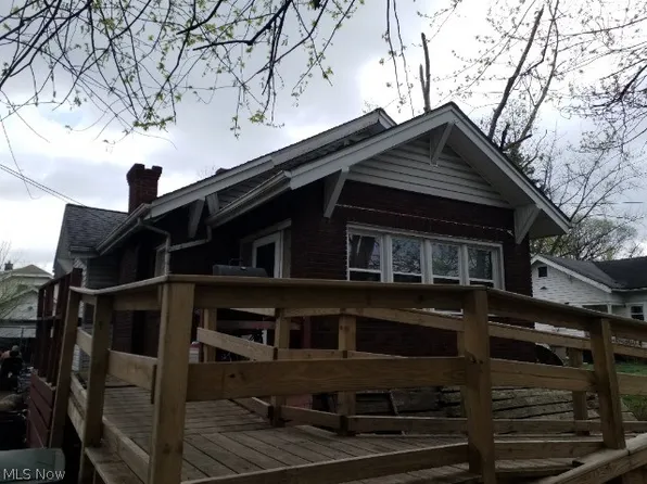 3307 Hillman St, Youngstown, OH 44507