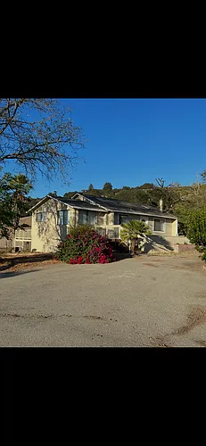 189 Hughes Rd Photo 1