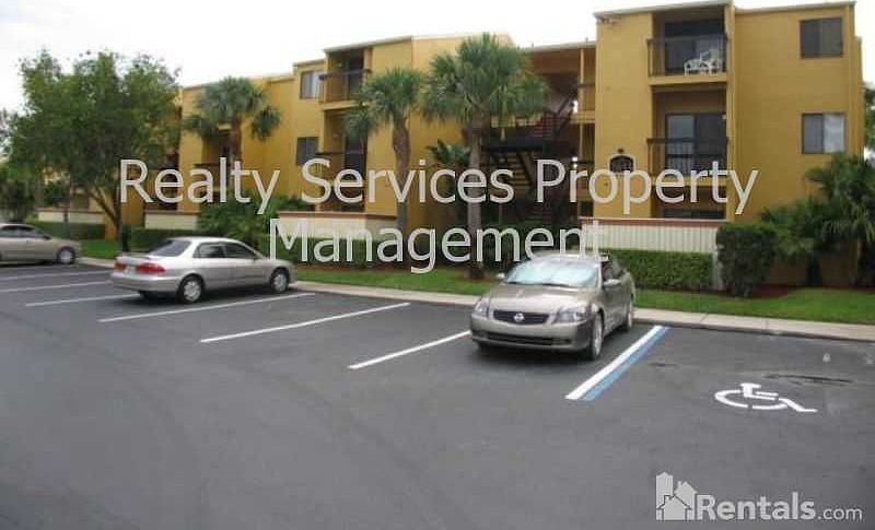 1st image of 2875 Winkler Ave APT 507