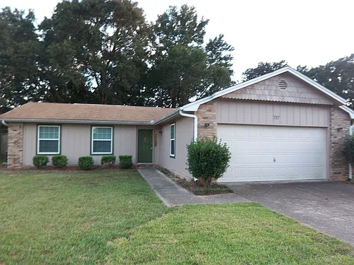 727 Valley Ridge Way Photo 1