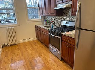 34-07 41st St #3U, Long Island City, NY 11101